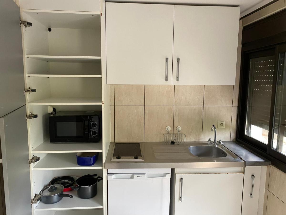 4 Personnes Parking Prive Gratuit Calanques Plages Velodrome Hopital Ipc Marseille