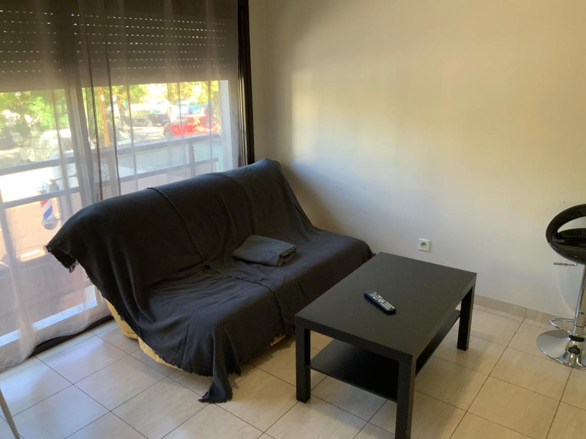 4 Personnes Parking Prive Gratuit Calanques Plages Velodrome Hopital Ipc *